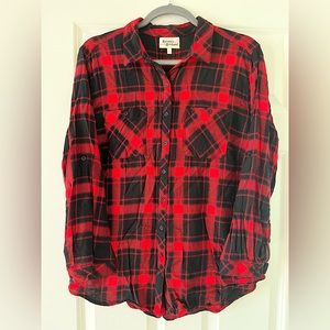 Hester & Orchard Long Sleeve Button Up Flannel, Red & Black, Size Large
